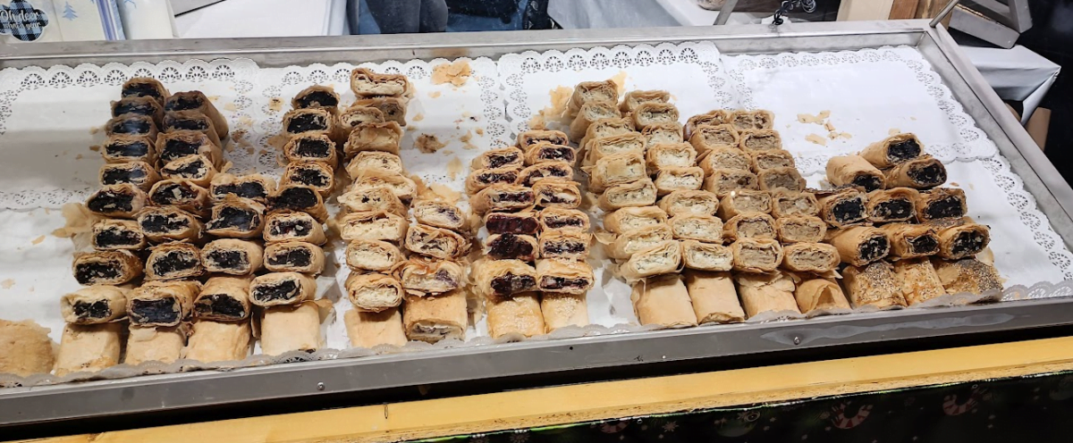 strudel at christmas markets in budapest